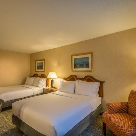 Holiday Inn Arlington At Ballston By Ihg Екстер'єр фото