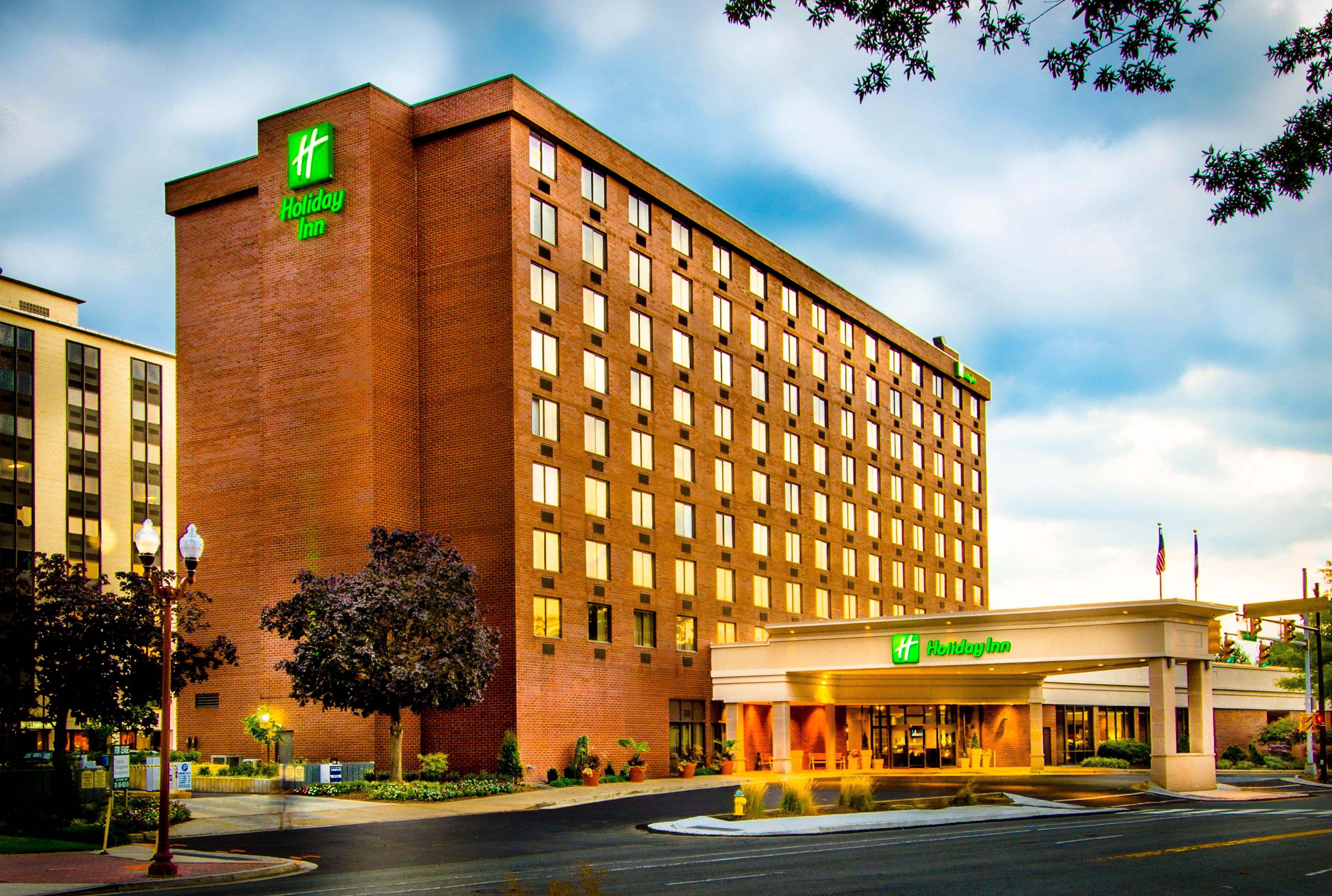 Holiday Inn Arlington At Ballston By Ihg Екстер'єр фото