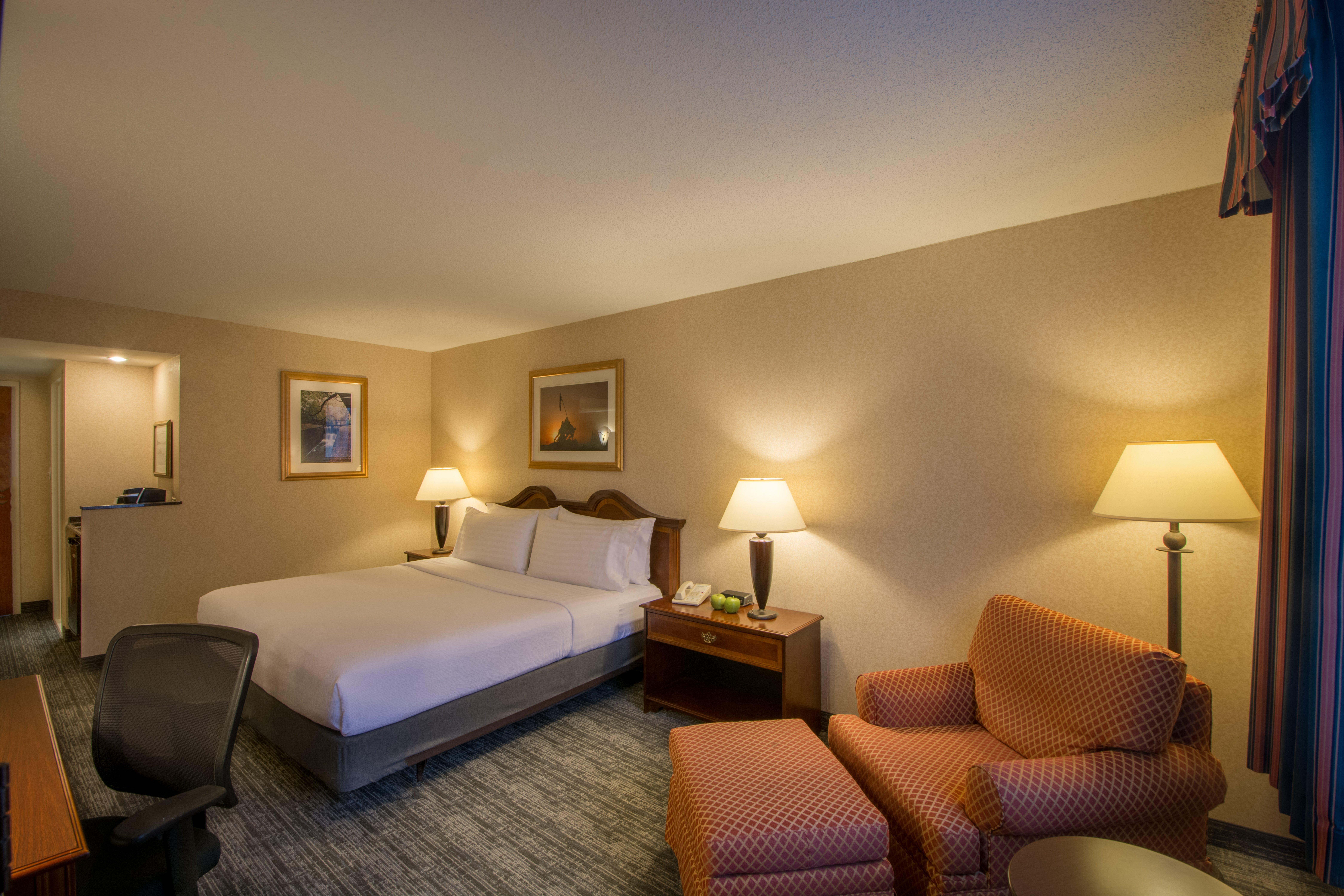 Holiday Inn Arlington At Ballston By Ihg Екстер'єр фото